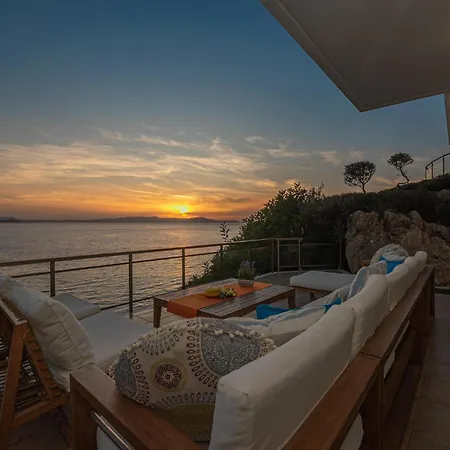 Del Sole, Private Pool And Amazing Sea View *