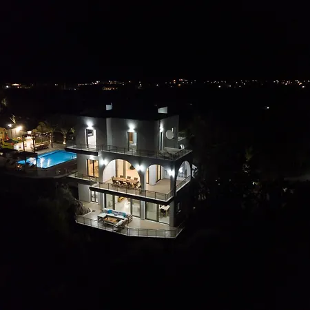 فيلة Del Sole, Private Pool And Amazing Sea View خانيا