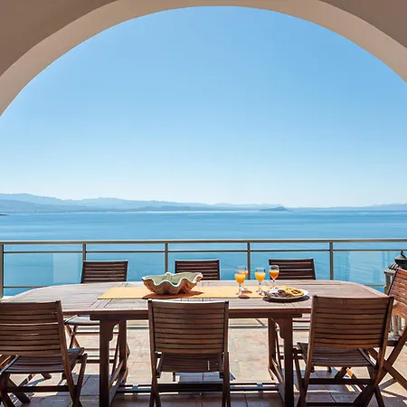 Del Sole, Private Pool And Amazing Sea View * خانيا